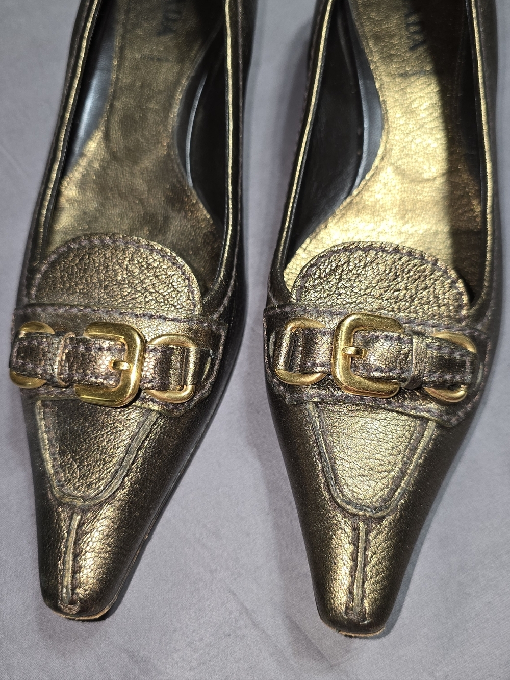 Prada Metallic Gold Pointed Toe Kitten Block Heel With Buckle Accent Size 38 - Picture 2 of 9